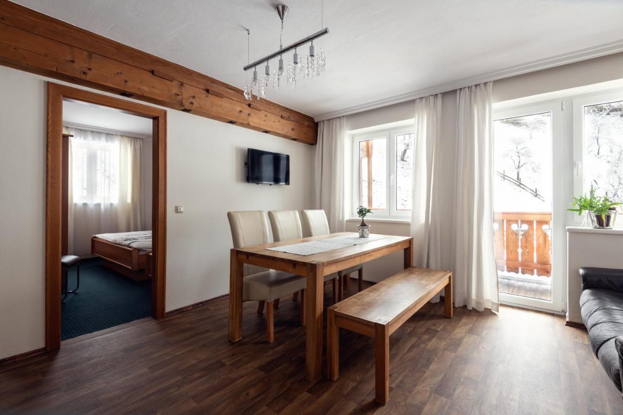 Aparthotel Der Jagdhof Sankt Johann im Pongau Esterno foto