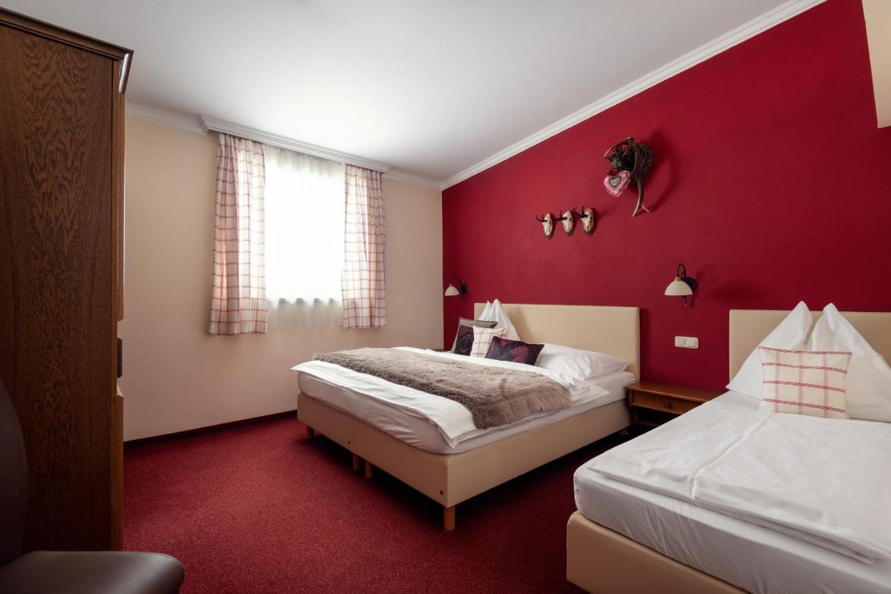 Aparthotel Der Jagdhof Sankt Johann im Pongau Esterno foto